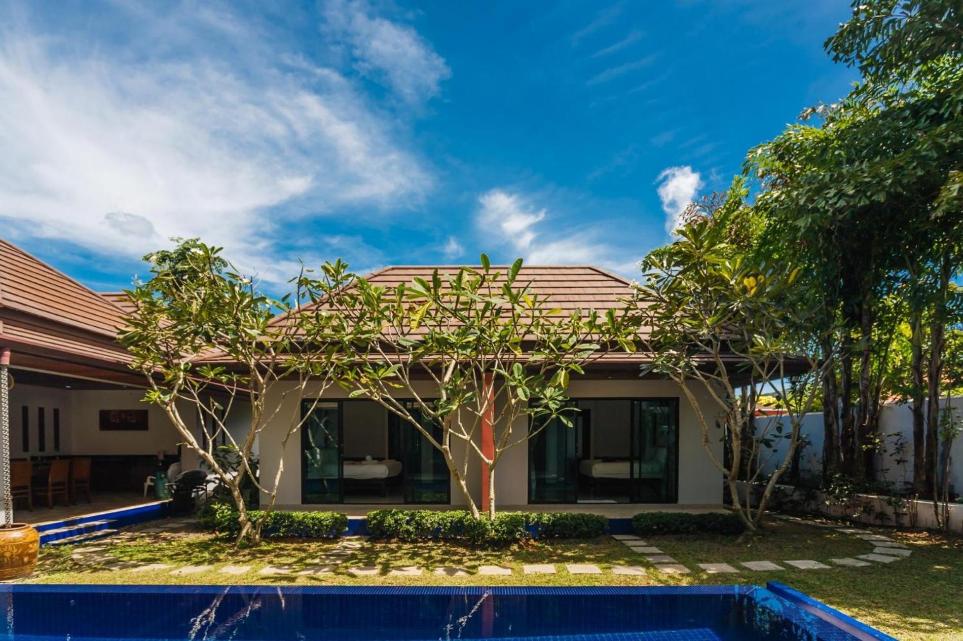 Frangipani Pool Villa - Garden, Bbq & Maid Nai Harn Buitenkant foto